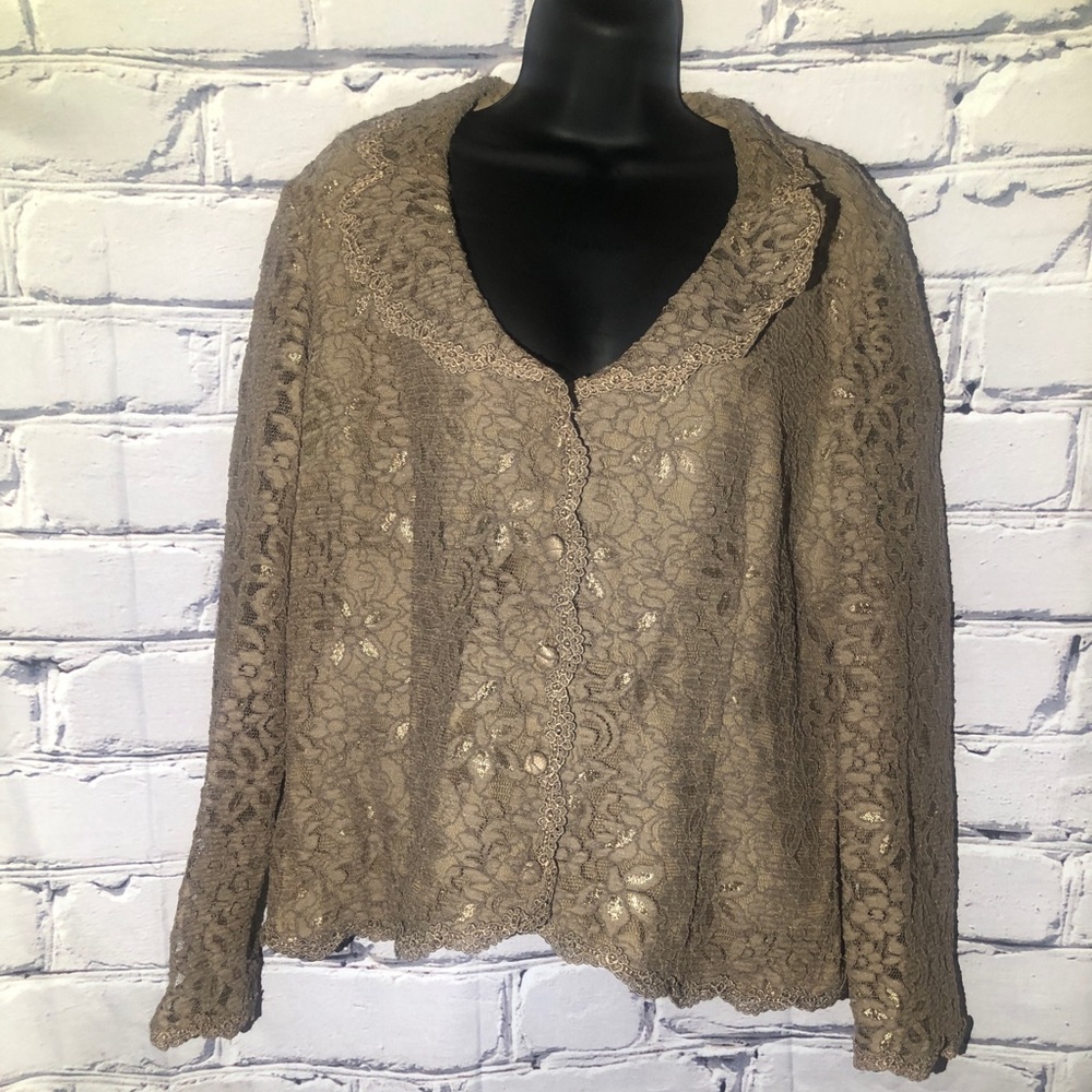 Talbots Top Size 18 More Like A 16 Fit - image 1